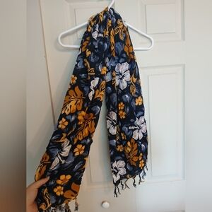 🤯2/$15 Floral Blue and Yellow Cover Up Or Scarf
